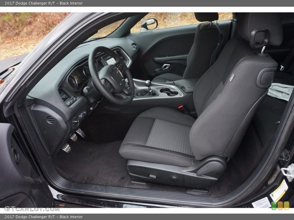 Black Interior Photo for the 2017 Dodge Challenger R/T #117280588