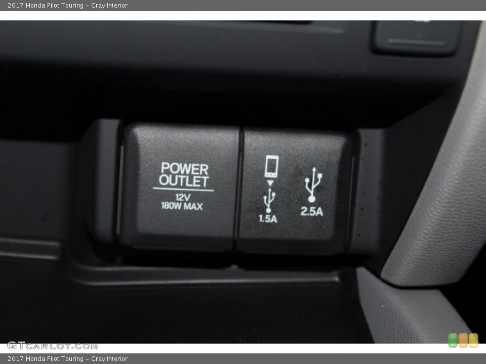 Gray Interior Controls for the 2017 Honda Pilot Touring #117296394