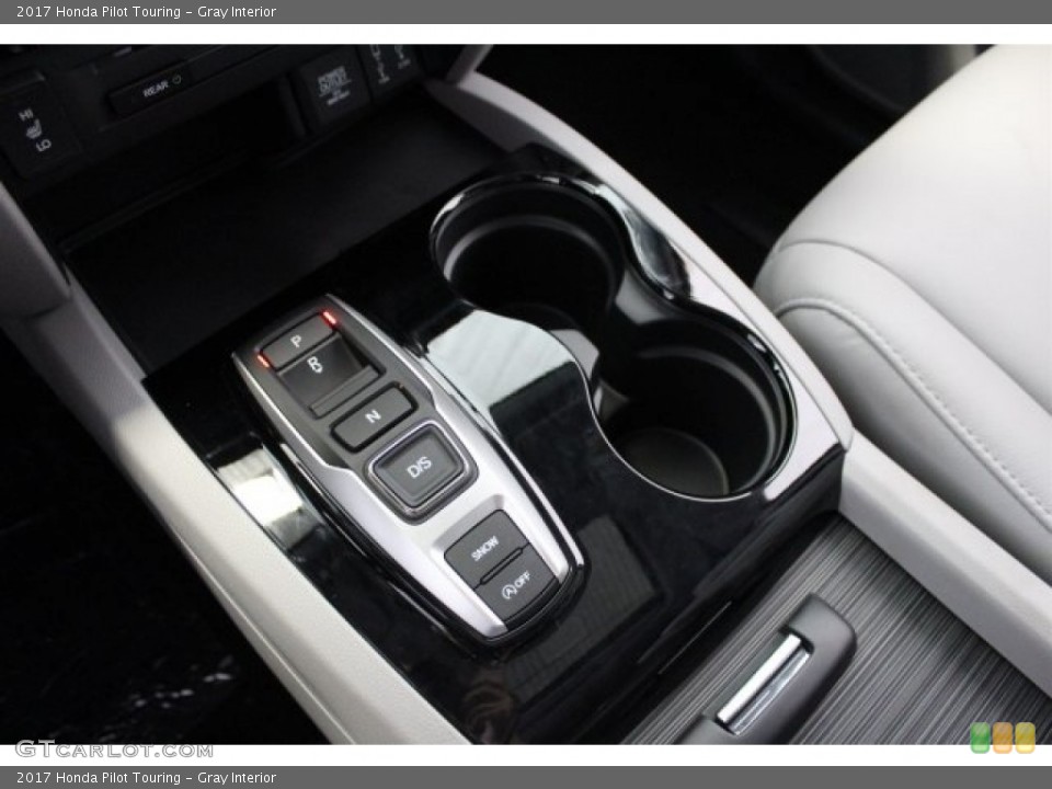 Gray Interior Controls for the 2017 Honda Pilot Touring #117296424