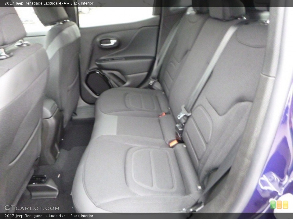 Black Interior Rear Seat for the 2017 Jeep Renegade Latitude 4x4 #117300051