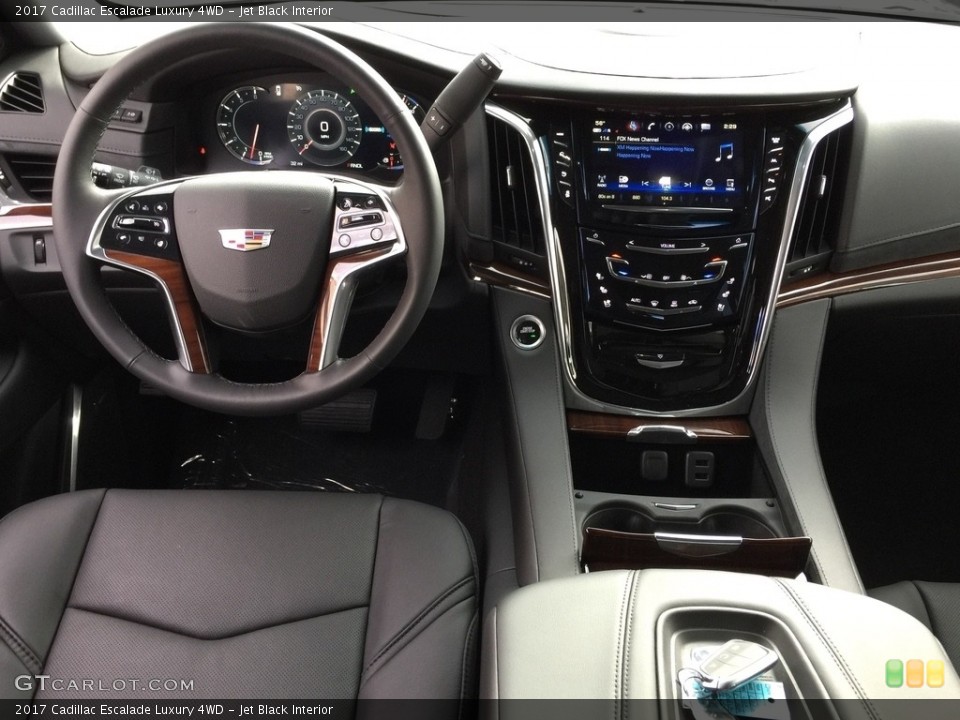 Jet Black Interior Dashboard for the 2017 Cadillac Escalade Luxury 4WD #117336037