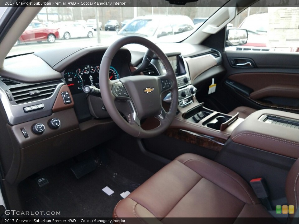 Cocoa/Mahogany Interior Photo for the 2017 Chevrolet Suburban Premier 4WD #117338992