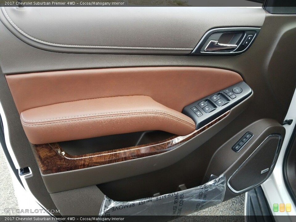 Cocoa/Mahogany Interior Door Panel for the 2017 Chevrolet Suburban Premier 4WD #117339022
