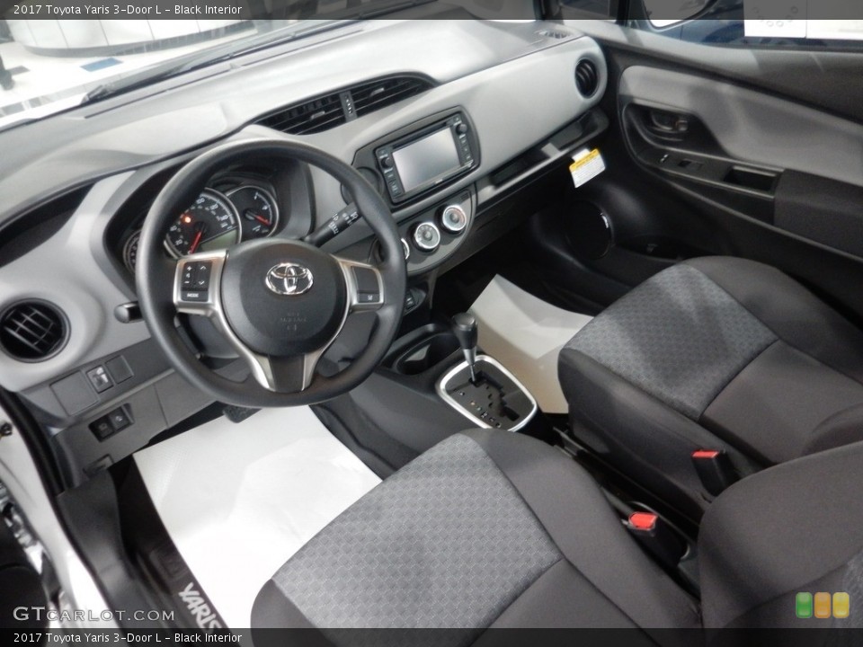 Black Interior Photo for the 2017 Toyota Yaris 3-Door L #117341383