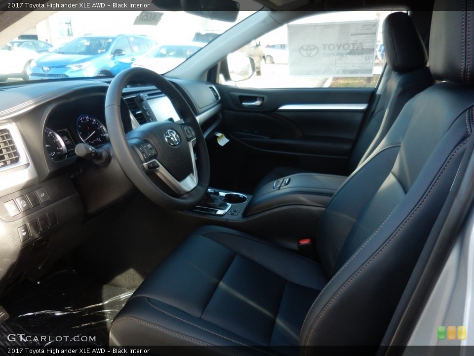 Black Interior Photo for the 2017 Toyota Highlander XLE AWD #117350888