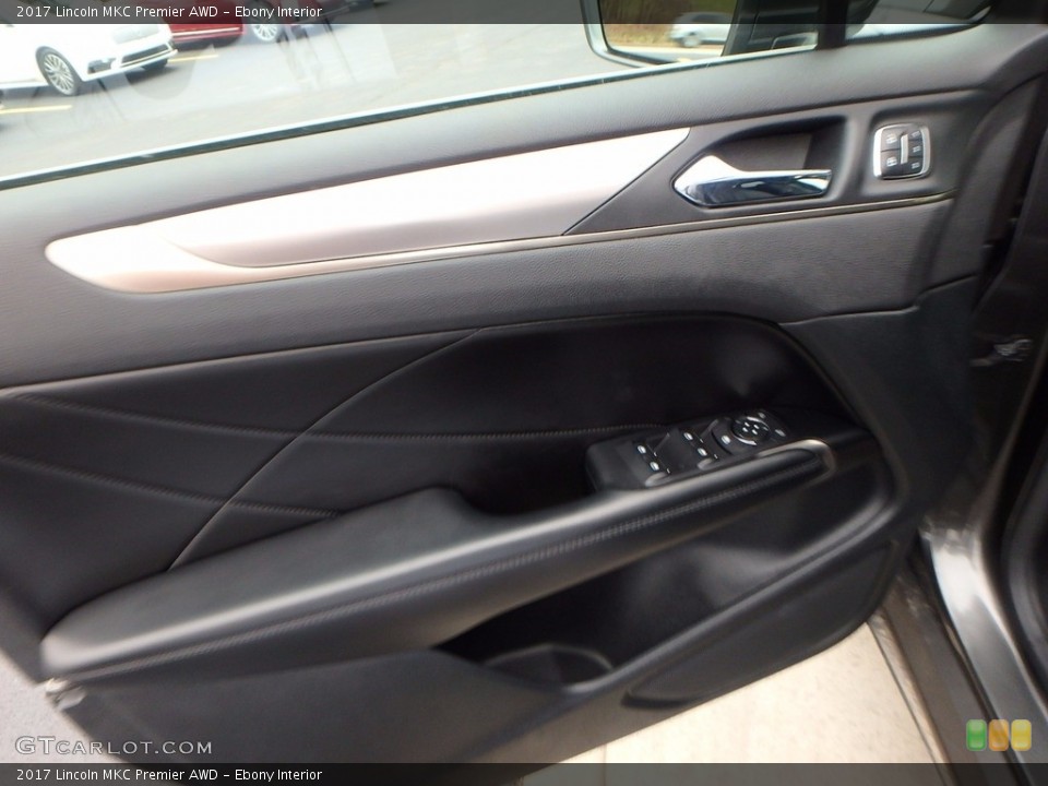 Ebony Interior Door Panel for the 2017 Lincoln MKC Premier AWD #117354703