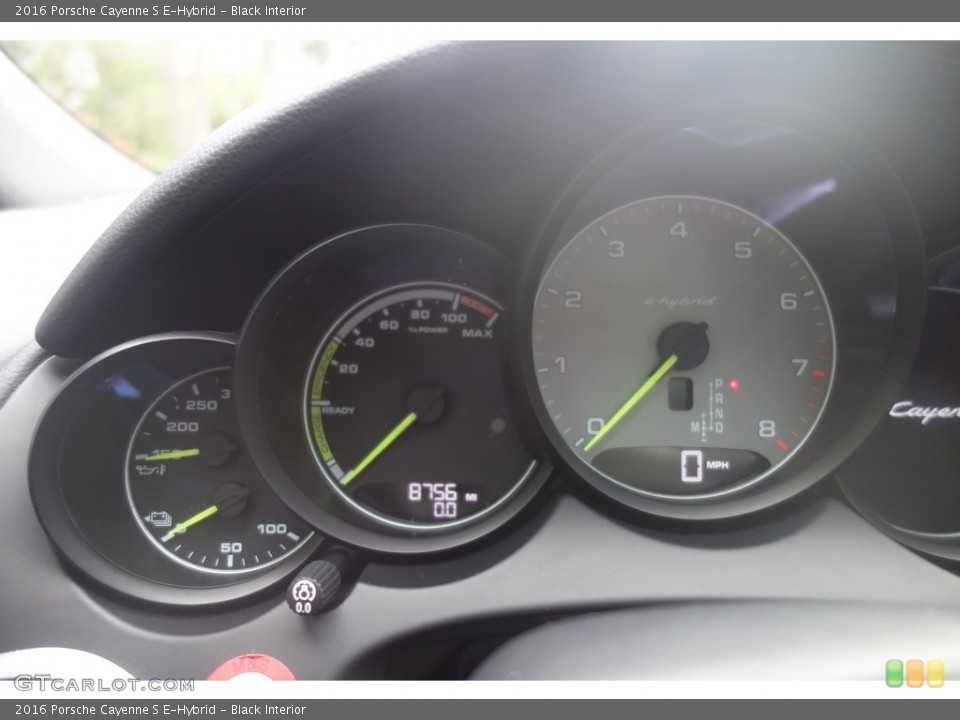 Black Interior Gauges for the 2016 Porsche Cayenne S E-Hybrid #117356071