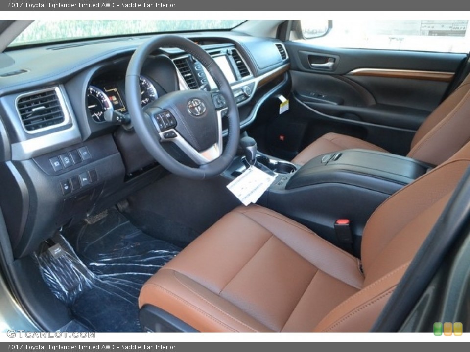 Saddle Tan Interior Photo for the 2017 Toyota Highlander Limited AWD #117407123