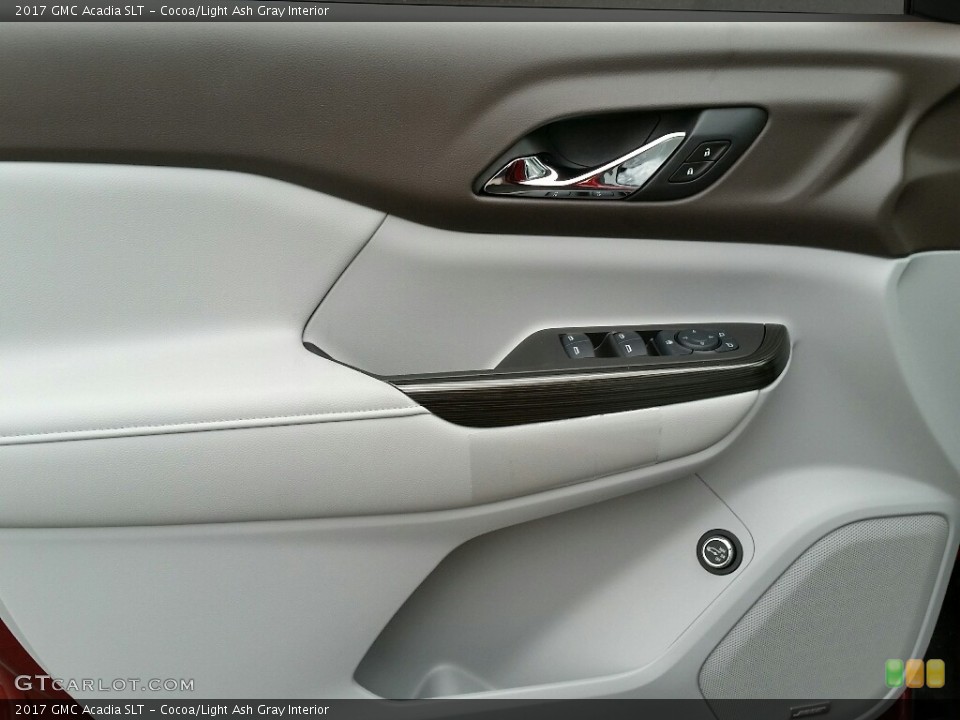 Cocoa/Light Ash Gray Interior Door Panel for the 2017 GMC Acadia SLT #117476222