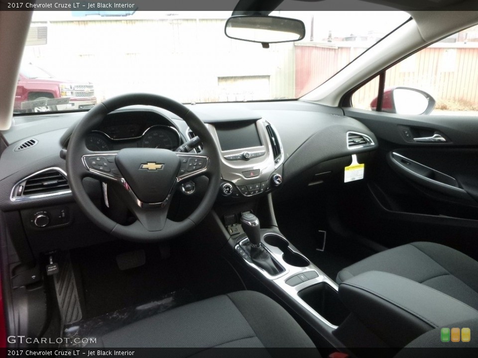 Jet Black 2017 Chevrolet Cruze Interiors