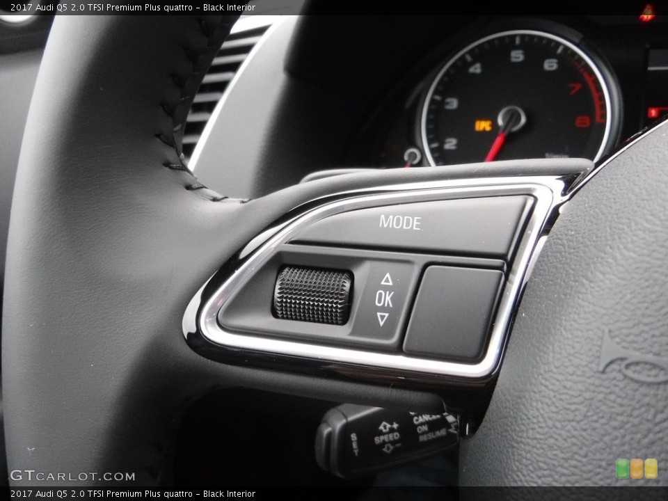 Black Interior Controls for the 2017 Audi Q5 2.0 TFSI Premium Plus quattro #117488903