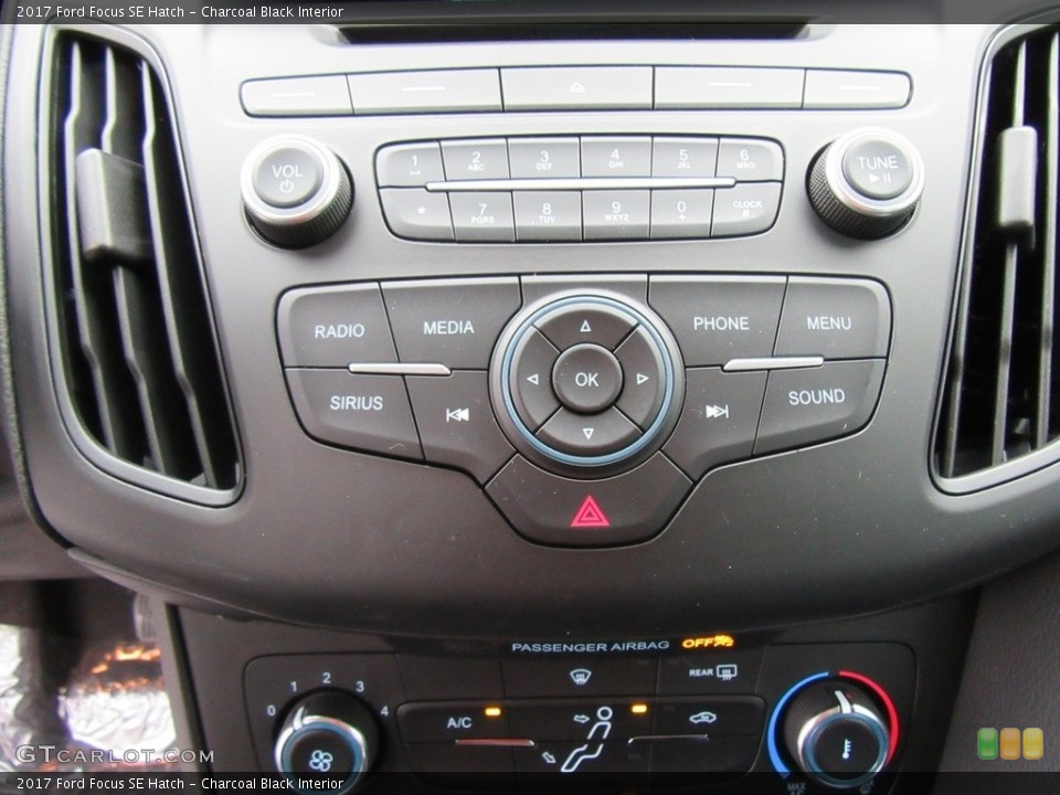 Charcoal Black Interior Controls for the 2017 Ford Focus SE Hatch #117546749