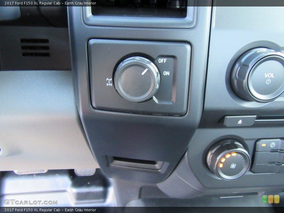Earth Gray Interior Controls for the 2017 Ford F150 XL Regular Cab #117657297