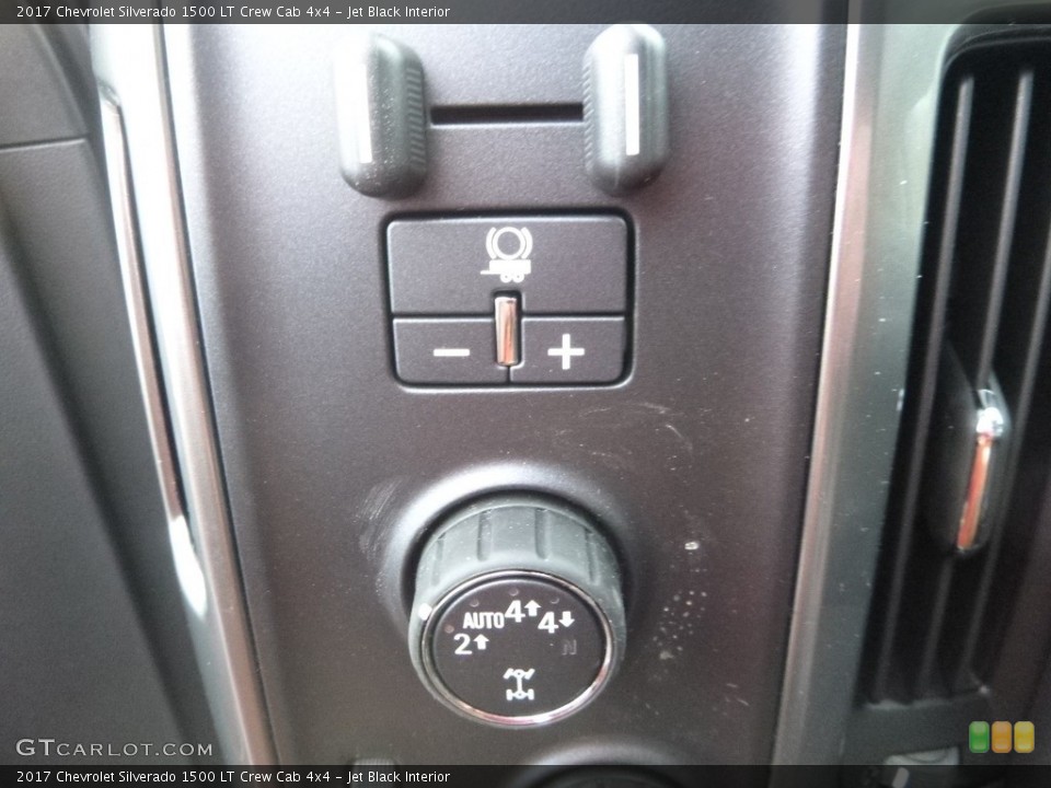 Jet Black Interior Controls for the 2017 Chevrolet Silverado 1500 LT Crew Cab 4x4 #117676698
