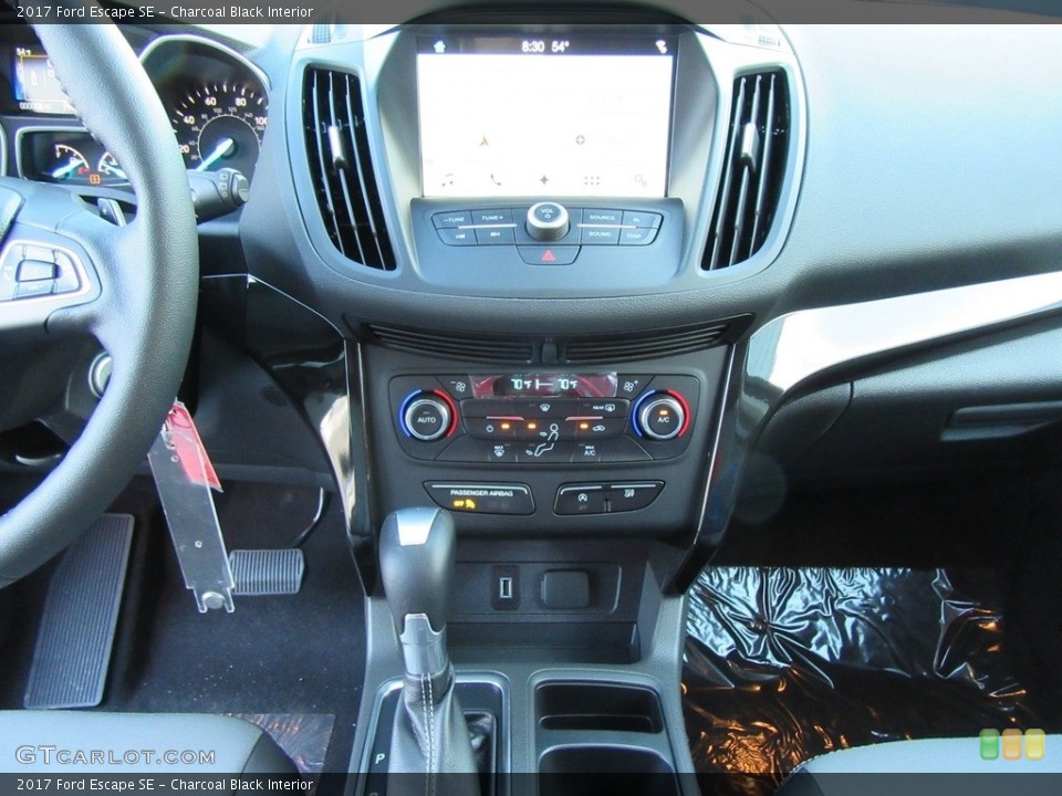 Charcoal Black Interior Controls for the 2017 Ford Escape SE #117683511