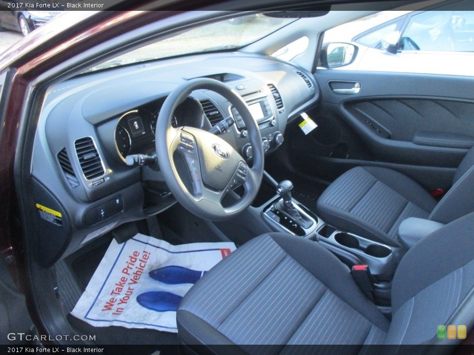 Black Interior Photo for the 2017 Kia Forte LX #117706247