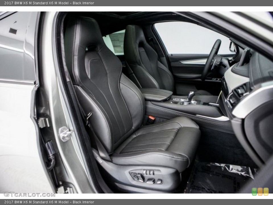 Black Interior Photo for the 2017 BMW X6 M  #117756468