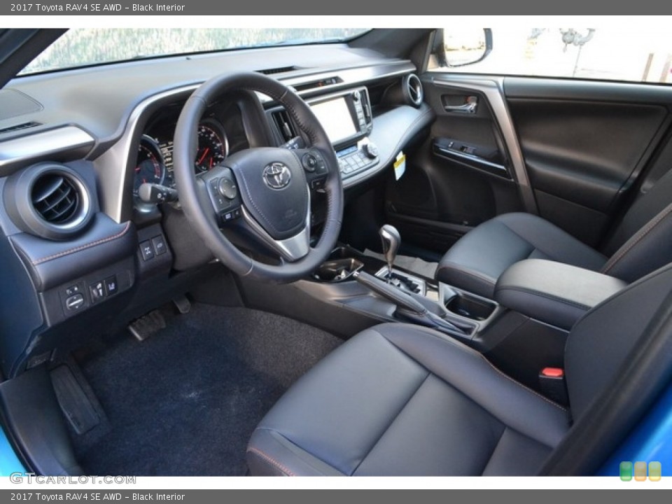 Black Interior Photo for the 2017 Toyota RAV4 SE AWD #117795484