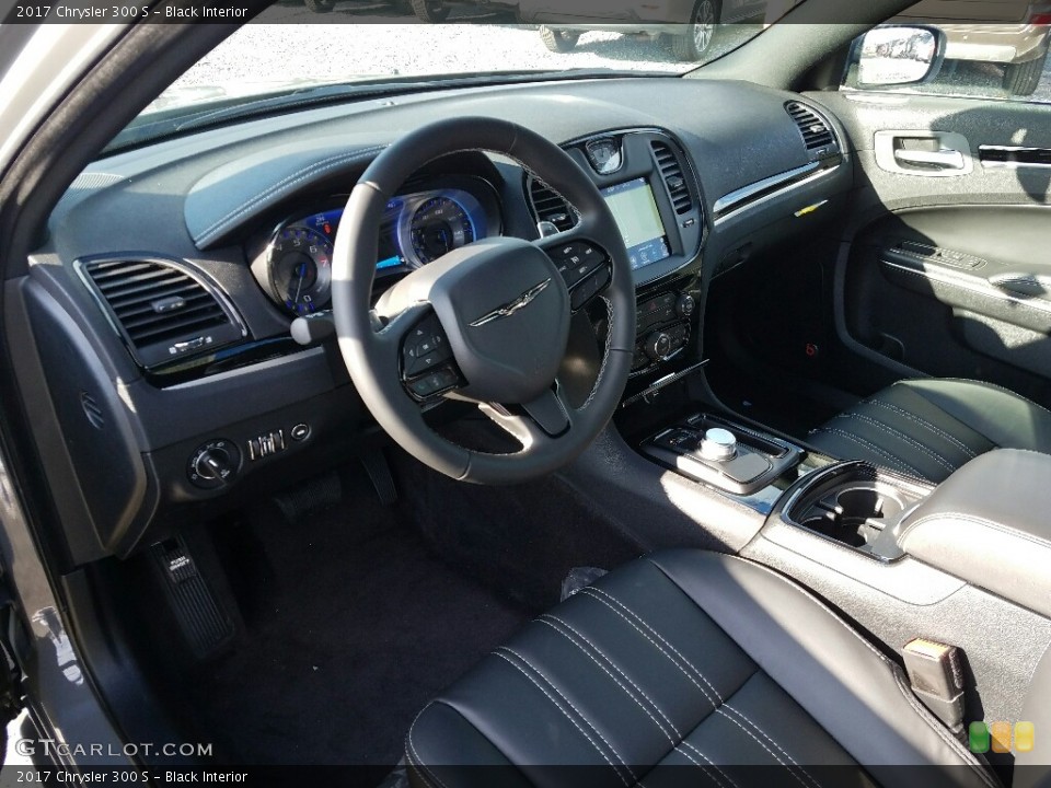 Black Interior Photo for the 2017 Chrysler 300 S #117812566