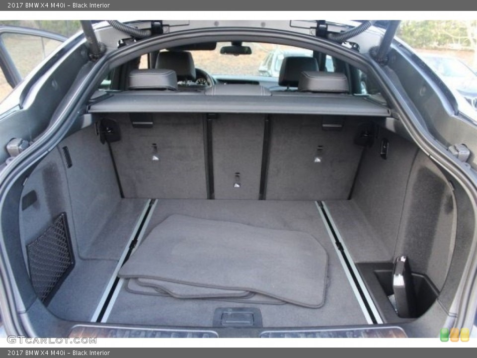 Black Interior Trunk for the 2017 BMW X4 M40i #117817150