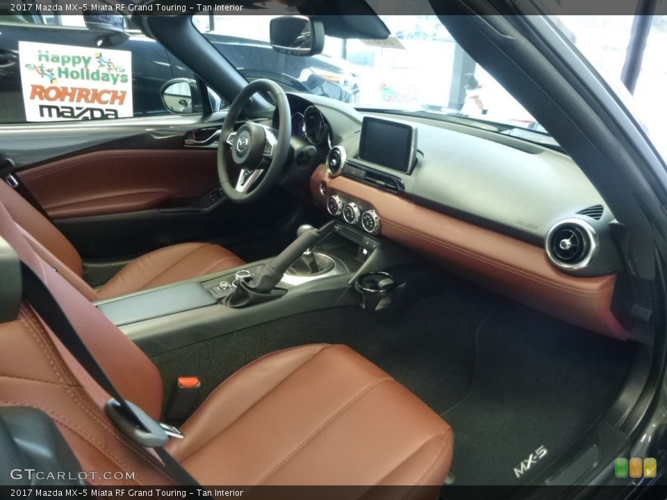 Tan Interior Photo for the 2017 Mazda MX-5 Miata RF Grand Touring #117831644