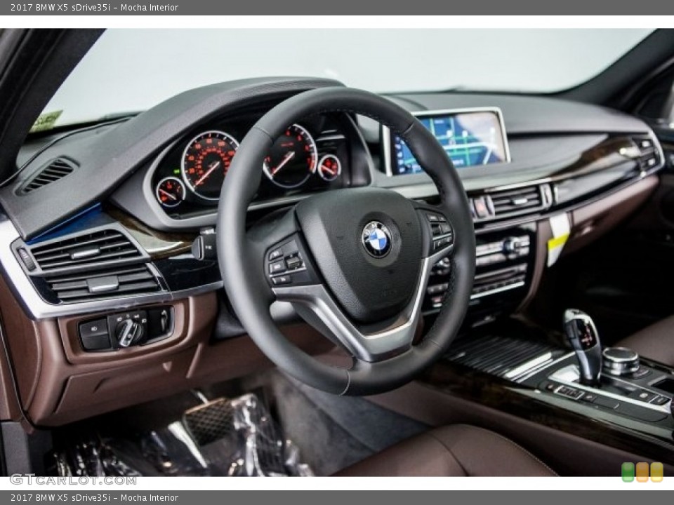 Mocha Interior Dashboard for the 2017 BMW X5 sDrive35i #117843381