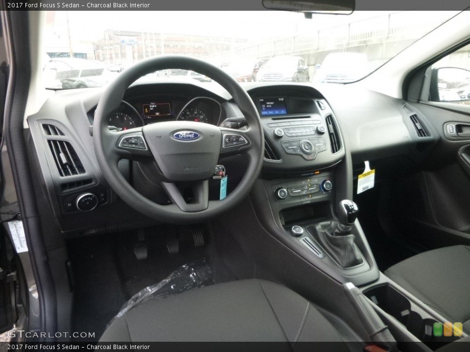 Charcoal Black 2017 Ford Focus Interiors