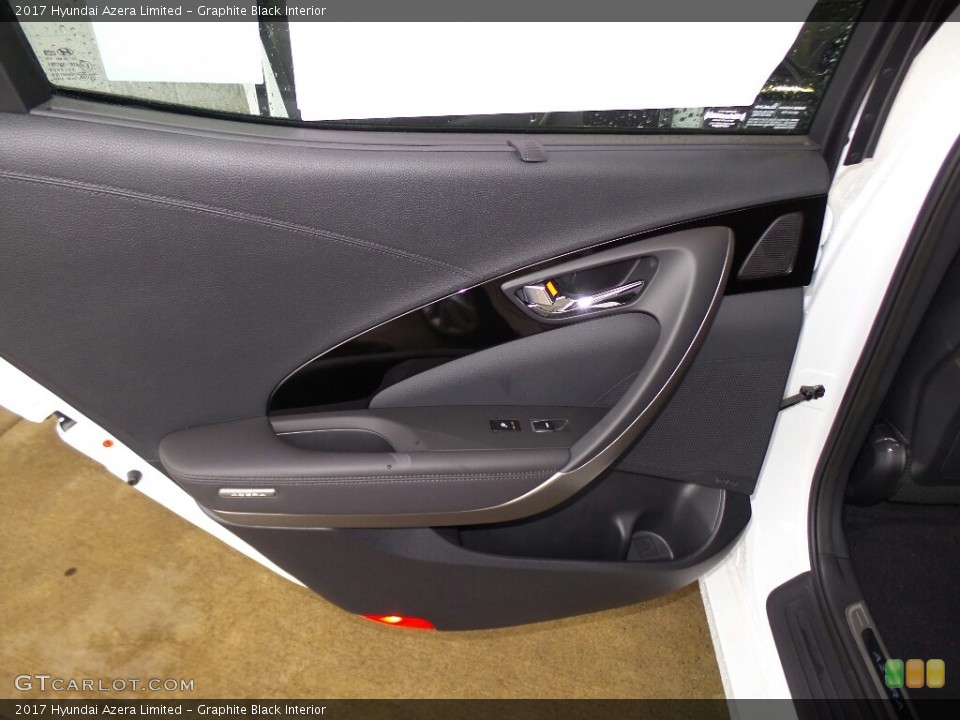 Graphite Black Interior Door Panel for the 2017 Hyundai Azera Limited #117908478