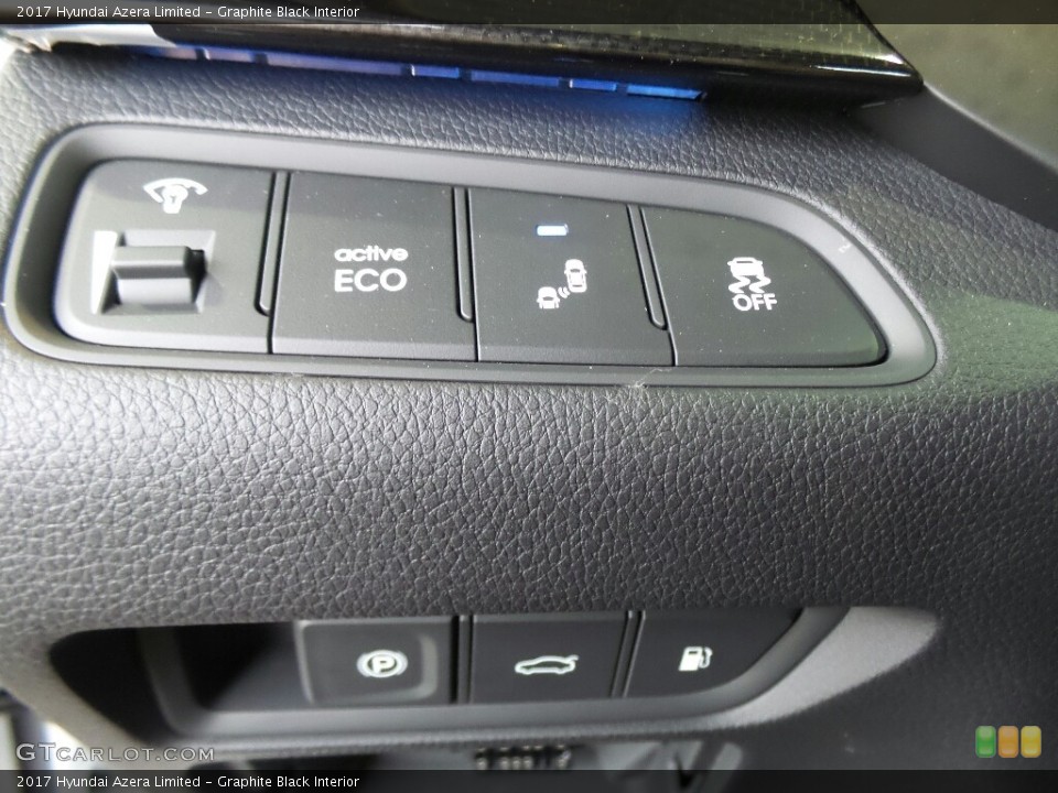 Graphite Black Interior Controls for the 2017 Hyundai Azera Limited #117908601