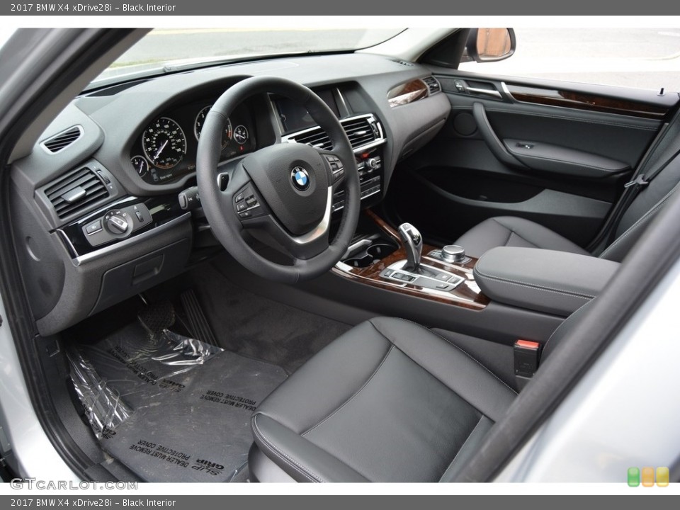 Black Interior Photo for the 2017 BMW X4 xDrive28i #117942689
