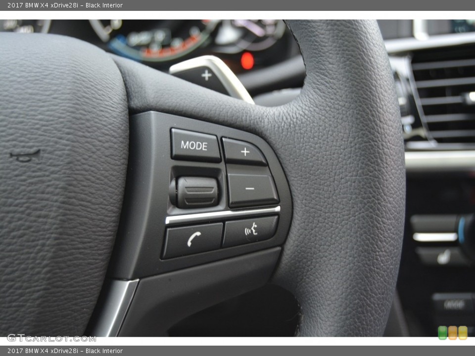 Black Interior Controls for the 2017 BMW X4 xDrive28i #117942914