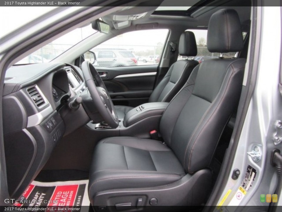 Black Interior Photo for the 2017 Toyota Highlander XLE #117954173