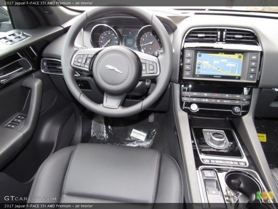 Jet Interior Dashboard for the 2017 Jaguar F-PACE 35t AWD Premium #117957011