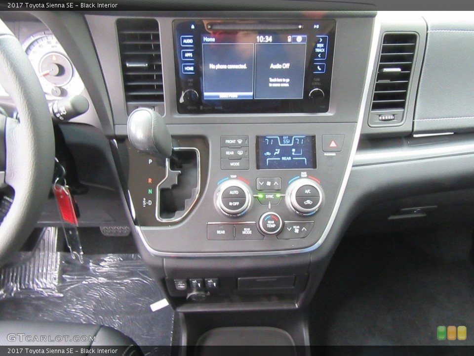 Black Interior Controls for the 2017 Toyota Sienna SE #117958526