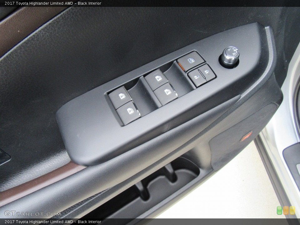 Black Interior Controls for the 2017 Toyota Highlander Limited AWD #118004572