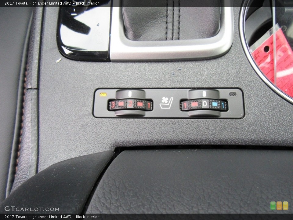 Black Interior Controls for the 2017 Toyota Highlander Limited AWD #118004716