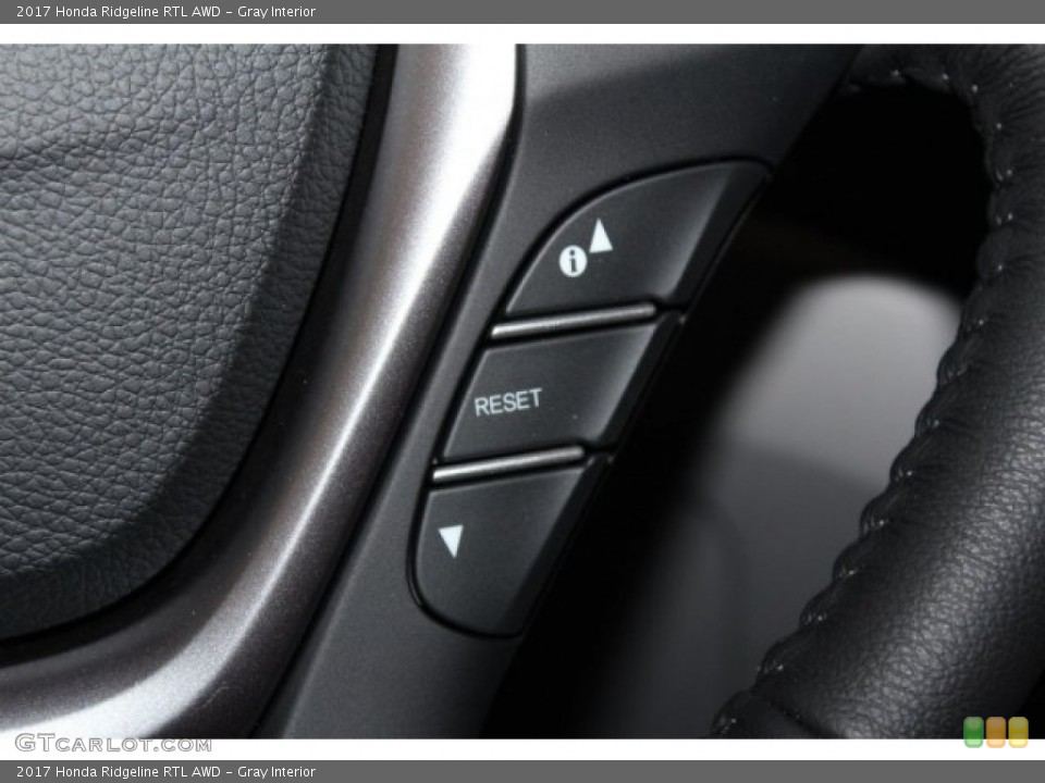 Gray Interior Controls for the 2017 Honda Ridgeline RTL AWD #118026567