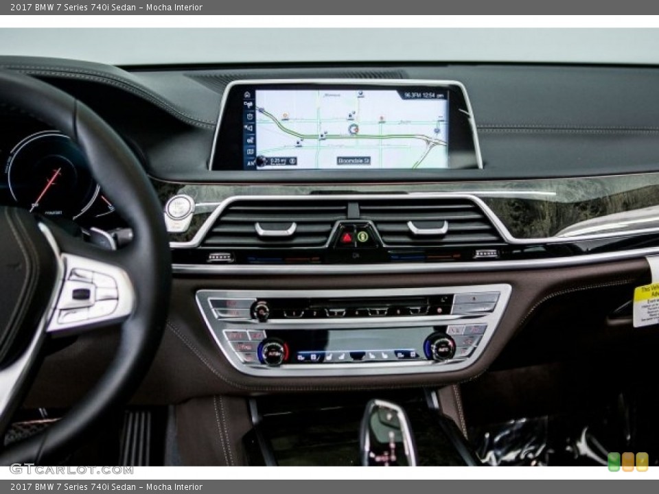 Mocha Interior Controls for the 2017 BMW 7 Series 740i Sedan #118127477