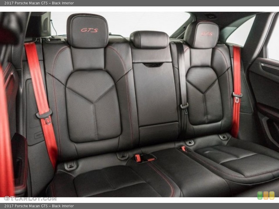 Black Interior Rear Seat for the 2017 Porsche Macan GTS #118132034