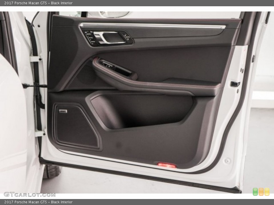 Black Interior Door Panel for the 2017 Porsche Macan GTS #118132145