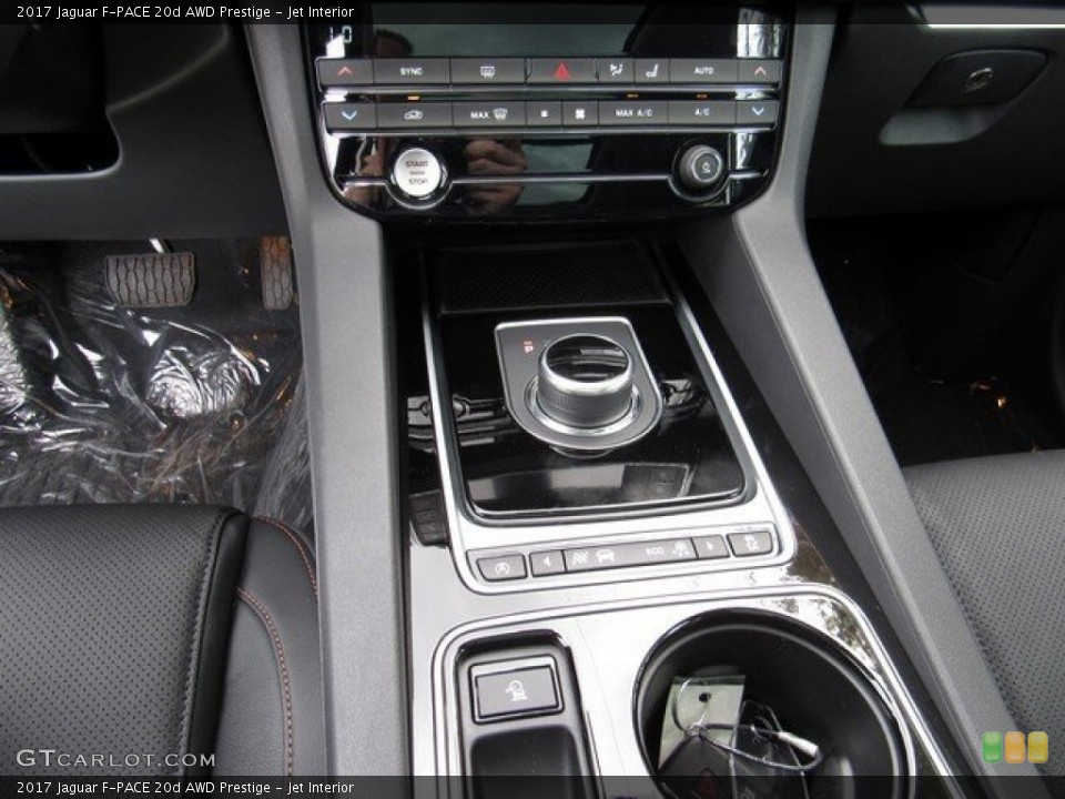 Jet Interior Transmission for the 2017 Jaguar F-PACE 20d AWD Prestige #118164135