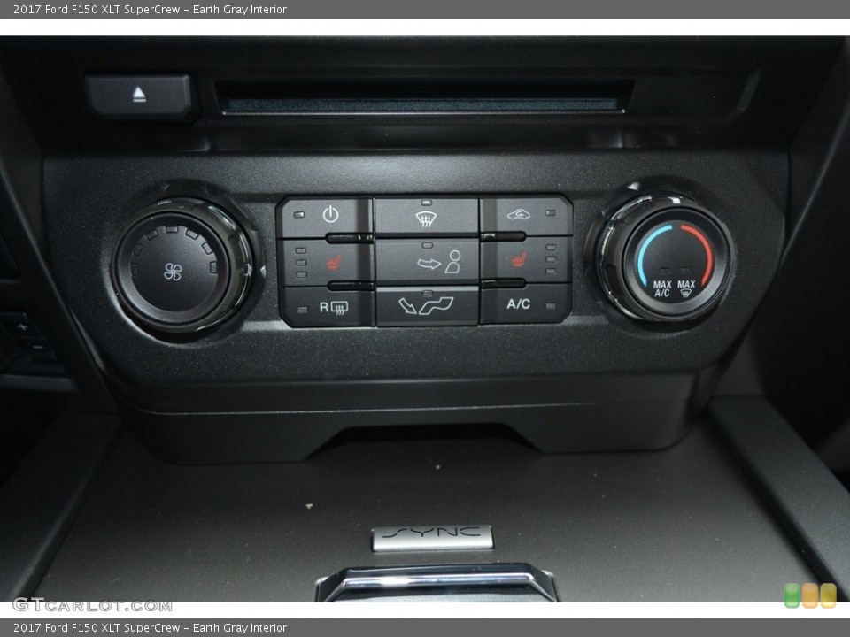 Earth Gray Interior Controls for the 2017 Ford F150 XLT SuperCrew #118174566