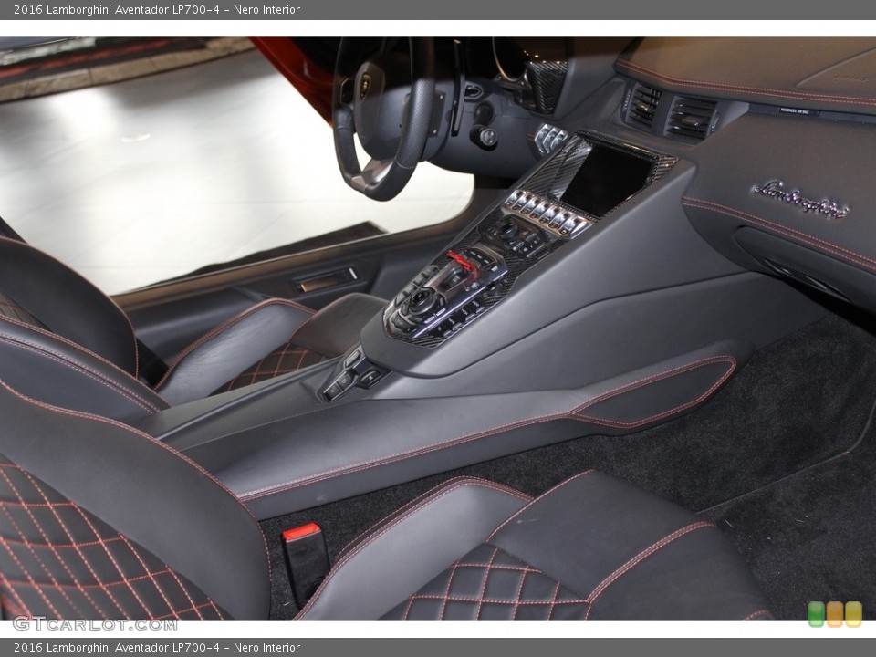 Nero Interior Controls for the 2016 Lamborghini Aventador LP700-4 #118183532