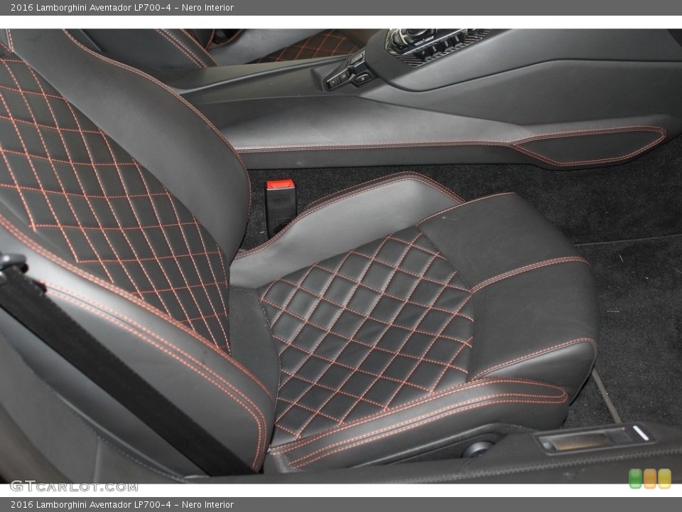 Nero Interior Front Seat for the 2016 Lamborghini Aventador LP700-4 #118183556