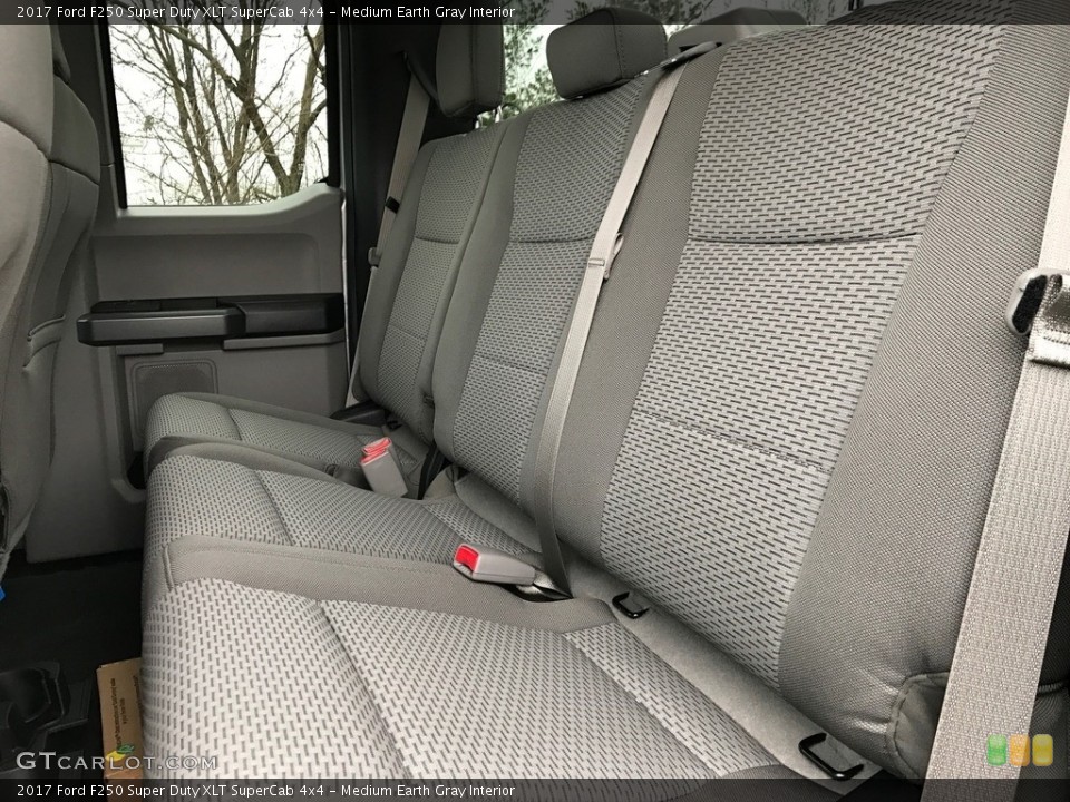 Medium Earth Gray Interior Rear Seat for the 2017 Ford F250 Super Duty XLT SuperCab 4x4 #118198136