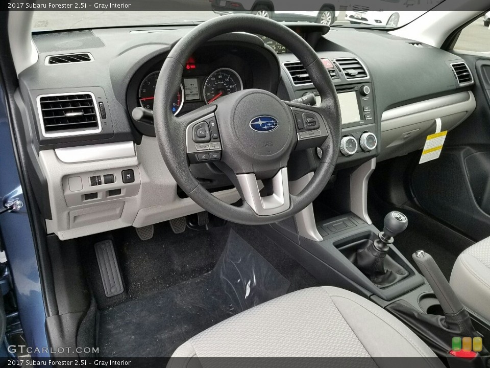Gray Interior Photo for the 2017 Subaru Forester 2.5i #118207355