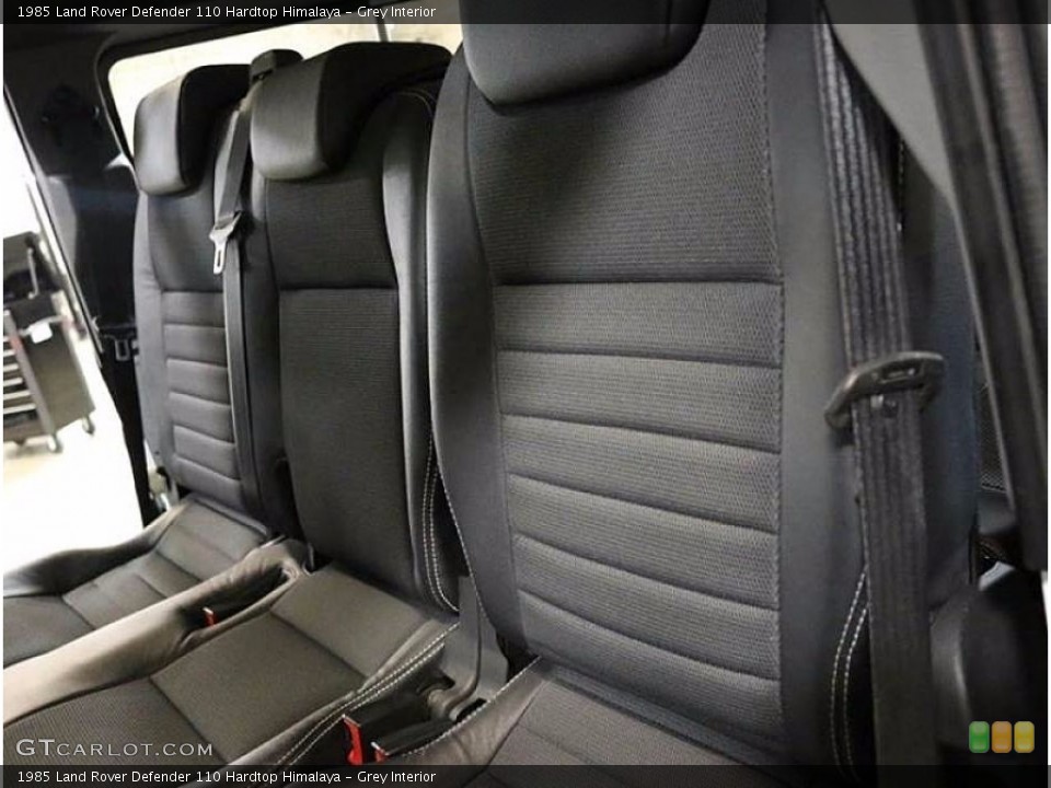 Grey Interior Rear Seat for the 1985 Land Rover Defender 110 Hardtop Himalaya #118231007