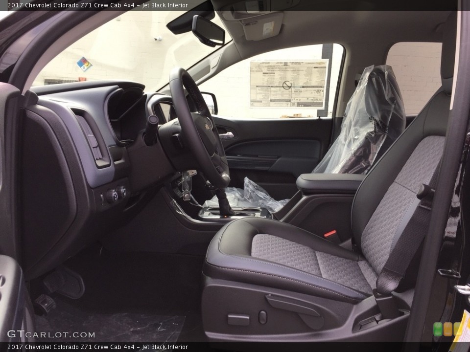 Jet Black Interior Photo for the 2017 Chevrolet Colorado Z71 Crew Cab 4x4 #118254372
