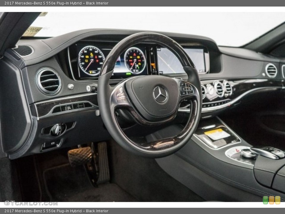 Black Interior Dashboard for the 2017 Mercedes-Benz S 550e Plug-In Hybrid #118316207