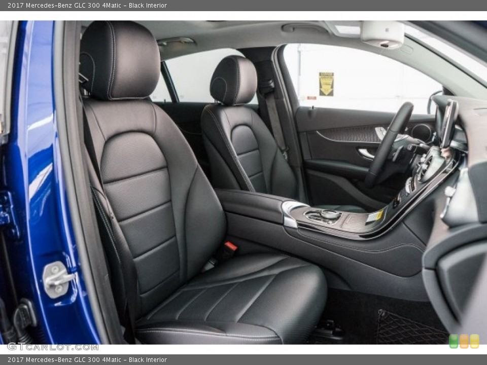 Black Interior Photo for the 2017 Mercedes-Benz GLC 300 4Matic #118321454